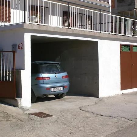 With A Parking Space Grebastica, Sibenik - 2967 Apartmán *